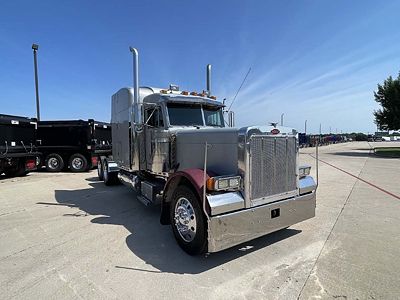2000 Peterbilt 379