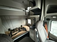 2020 Peterbilt 579