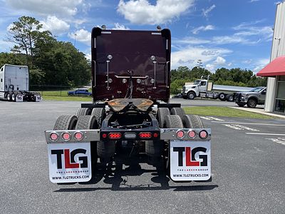 2023 Peterbilt 389