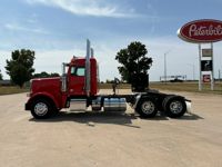 2019 Peterbilt 389