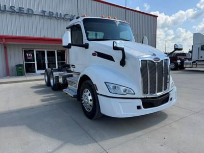 2022 Peterbilt 579