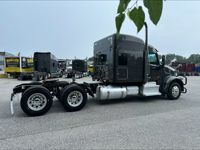 2022 Peterbilt 567