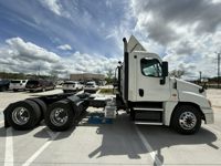 2020 Freightliner CASCADIA 125