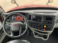 2023 Peterbilt 579