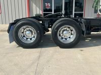 2021 Freightliner CASCADIA 116