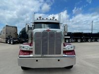 2025 Peterbilt 589