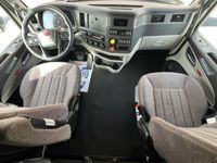2023 Peterbilt 579