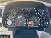 2022 Peterbilt 579