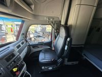 2023 Peterbilt 579