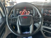 2023 Peterbilt 579