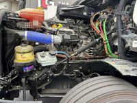 2021 Freightliner CASCADIA 126