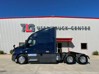 2022 Freightliner CASCADIA 116