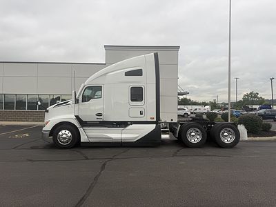 2024 Kenworth T680