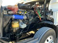 2021 Freightliner CASCADIA 126