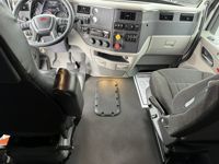 2020 Peterbilt 579