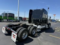 2023 Peterbilt 389