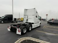 2020 Volvo VNL64T760