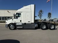 2022 Freightliner CASCADIA 116