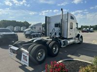 2023 Kenworth T680