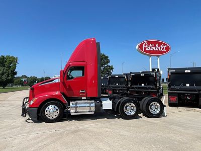 2023 Kenworth T680