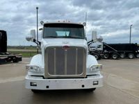 2020 Peterbilt 567