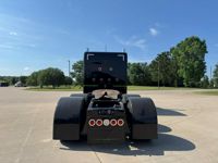 2023 Peterbilt 567