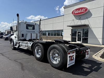 2022 Kenworth T880