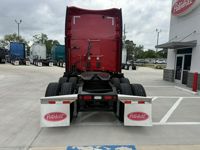2023 Peterbilt 579