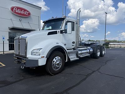 2022 Kenworth T880