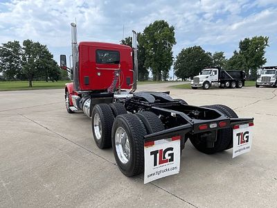 2021 Peterbilt 567