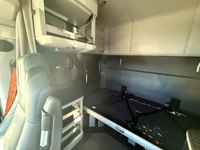 2022 Kenworth T880