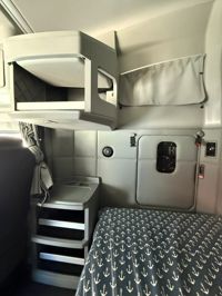 2022 Kenworth T680