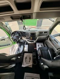 2022 Peterbilt 579