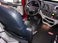 2023 Peterbilt 579