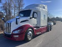 2023 Peterbilt 579