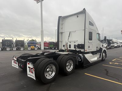 2024 Kenworth T680
