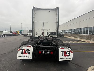 2024 Kenworth T680