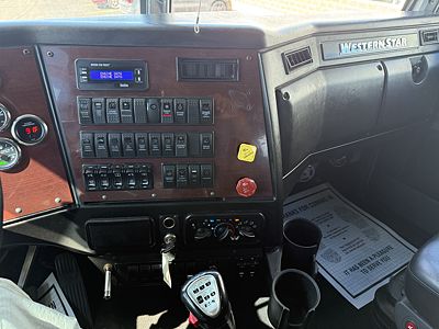 2022 Western Star 4900 EX