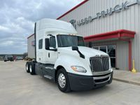 2022 International LT625