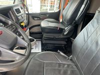 2022 Peterbilt 579