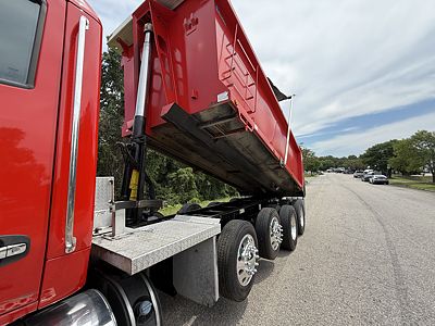 2021 Kenworth T800