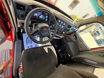 2021 Peterbilt 567
