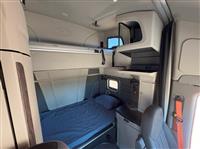 2022 Peterbilt 579
