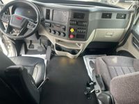 2023 Peterbilt 579