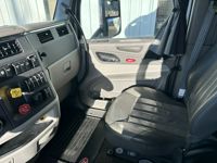 2021 Peterbilt 579-123