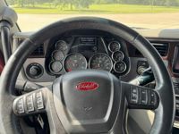2022 Peterbilt 579