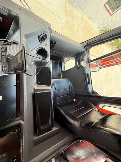 2021 Peterbilt 520