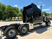 2022 Peterbilt 389