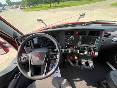 2023 Kenworth T680