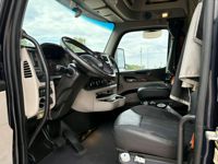 2022 Peterbilt 579